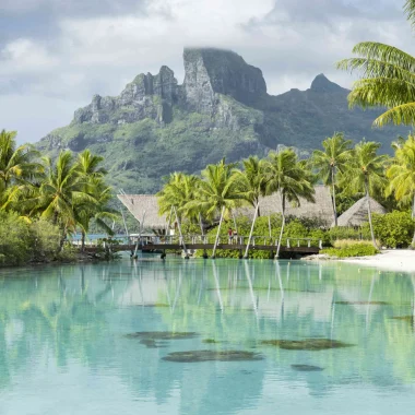 Discover Tahiti : Experiences and Expert Travel Articles on Polynesia